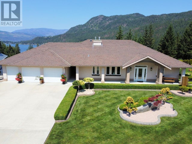 2675 Doebert Road, Blind Bay