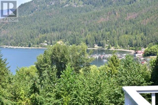 2675 Doebert Road. Blind Bay, British Columbia