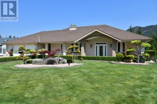 2675 Doebert Road. Blind Bay, British Columbia