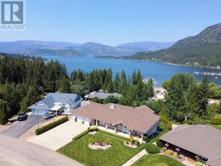 2675 Doebert Road. Blind Bay, British Columbia