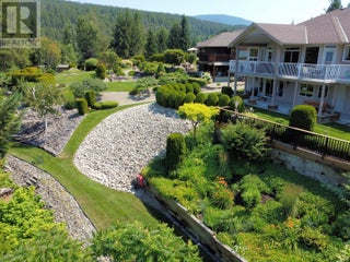 2675 Doebert Road. Blind Bay, British Columbia