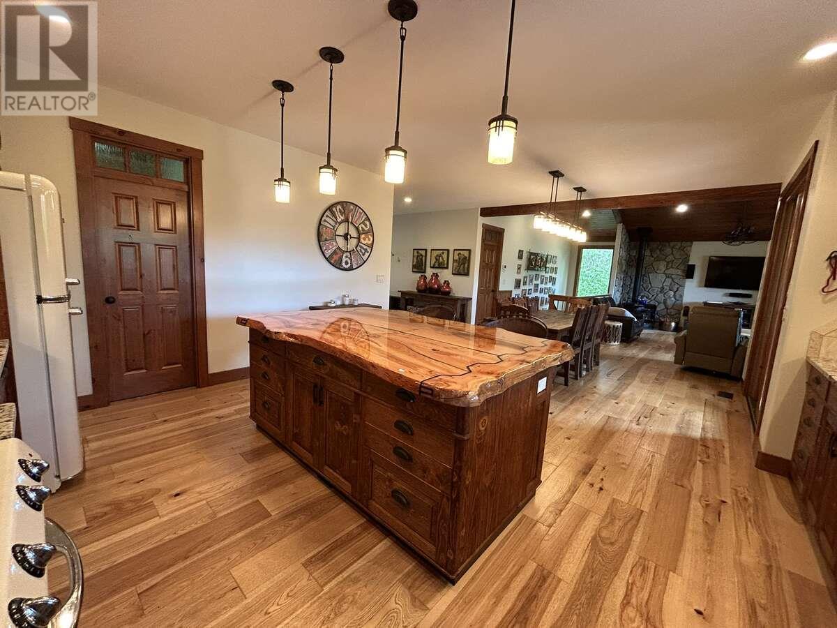 82 Walker Road. Enderby, British Columbia