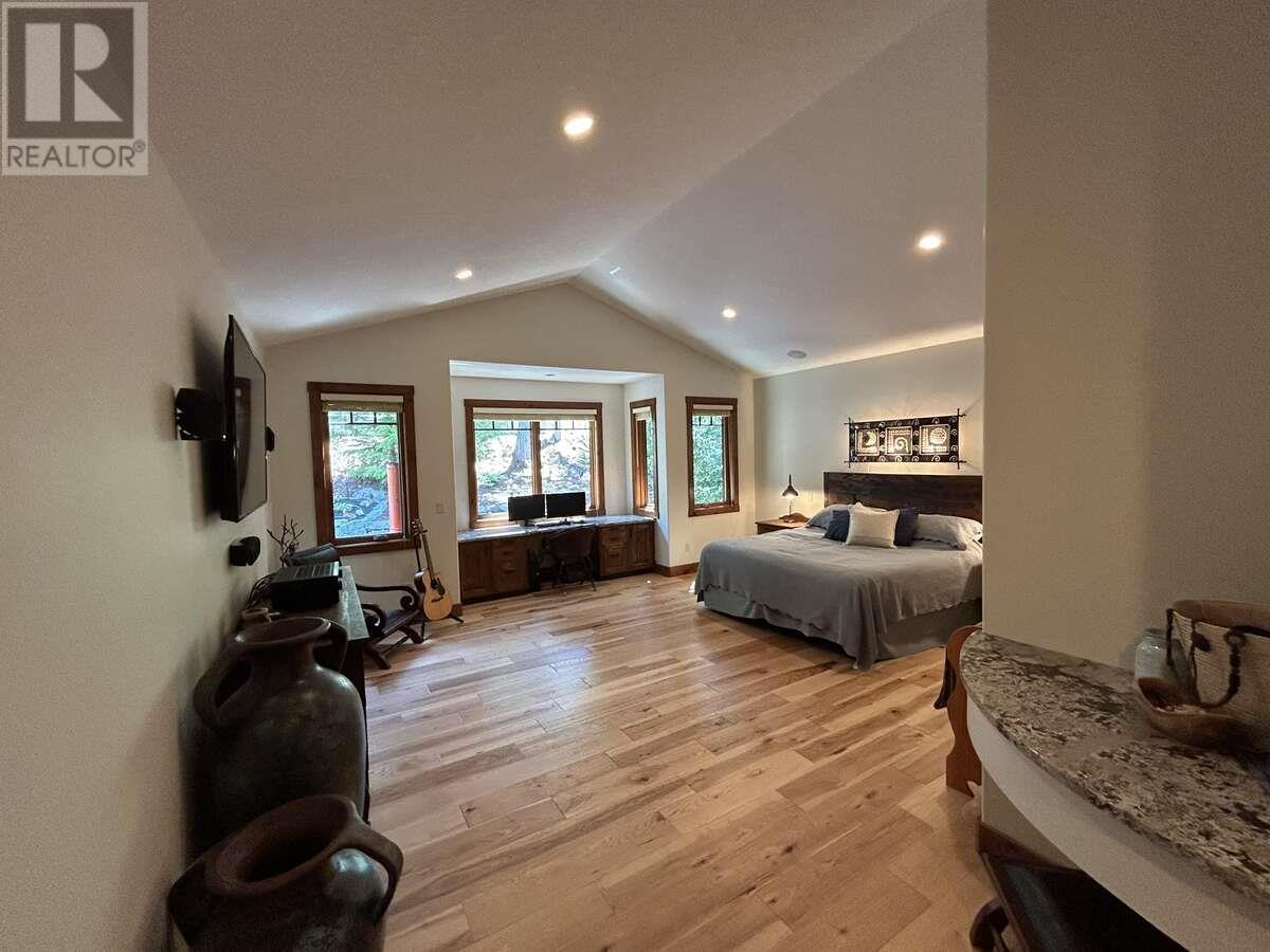 82 Walker Road. Enderby, British Columbia