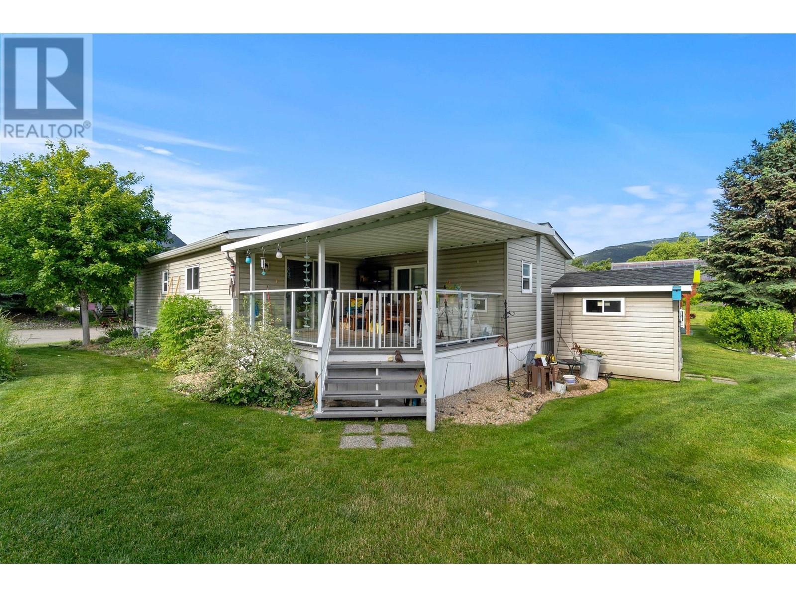 601 Beatty Avenue Nw Unit# 5. Salmon Arm, British Columbia