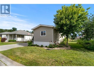 601 Beatty Avenue Nw Unit# 5. Salmon Arm, British Columbia