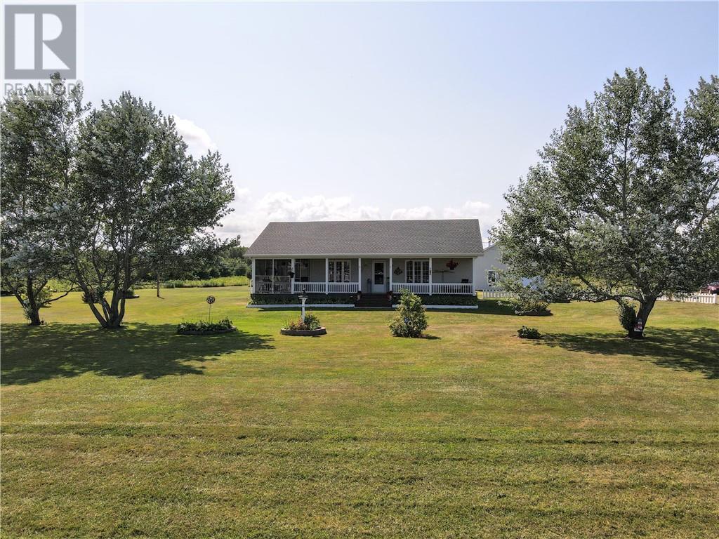 Photo of Listing #M161689