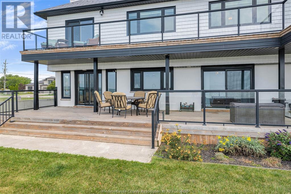 204 Robson Road Luxury Home for Sale in Leamington Real Estate