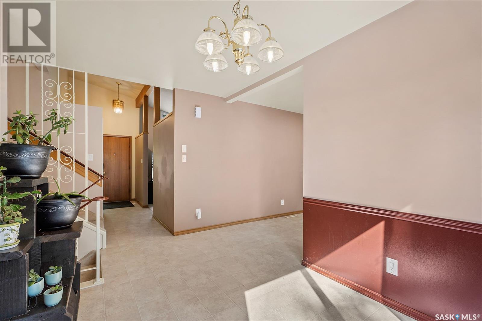 605 Preston Avenue S Greystone Heights Home for Sale in Saskatoon