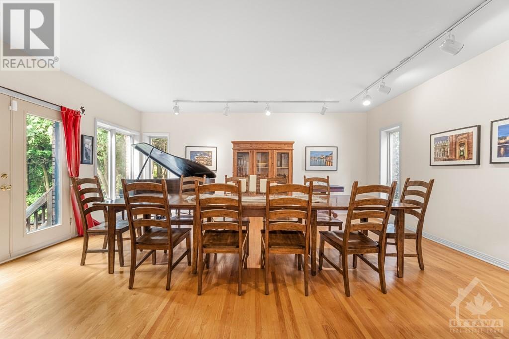 4790 Massey Lane Rothwell Heights Luxury Home for Sale in Ottawa Real