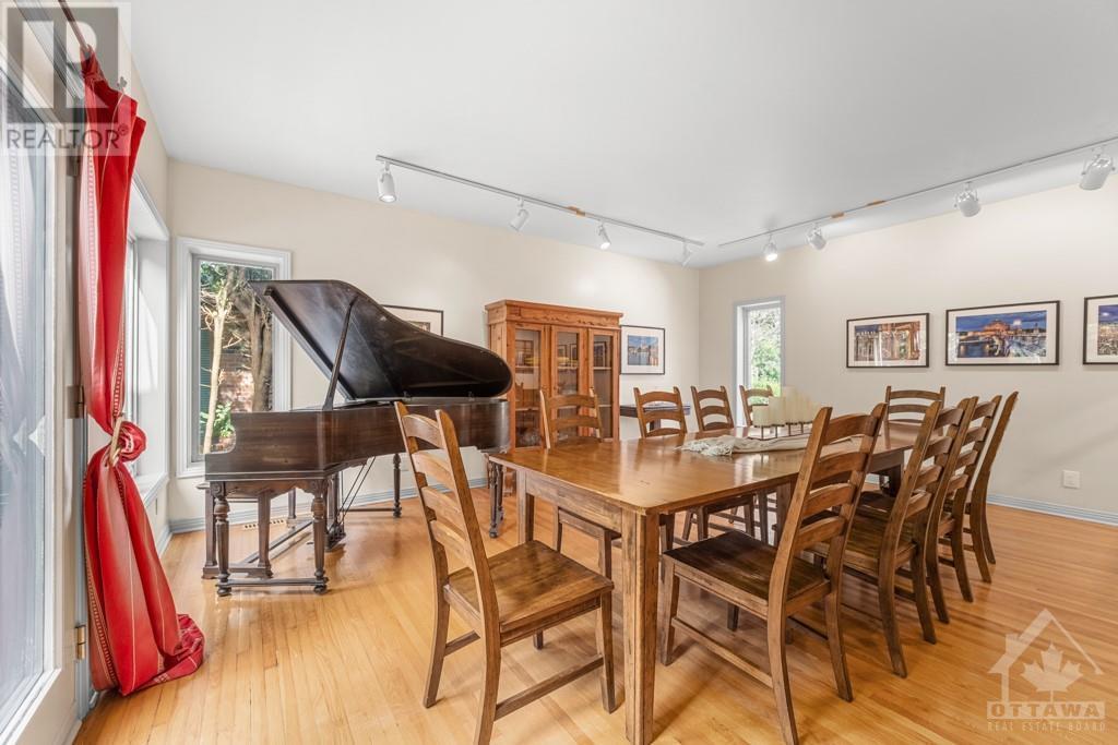 4790 Massey Lane Rothwell Heights Luxury Home for Sale in Ottawa Real