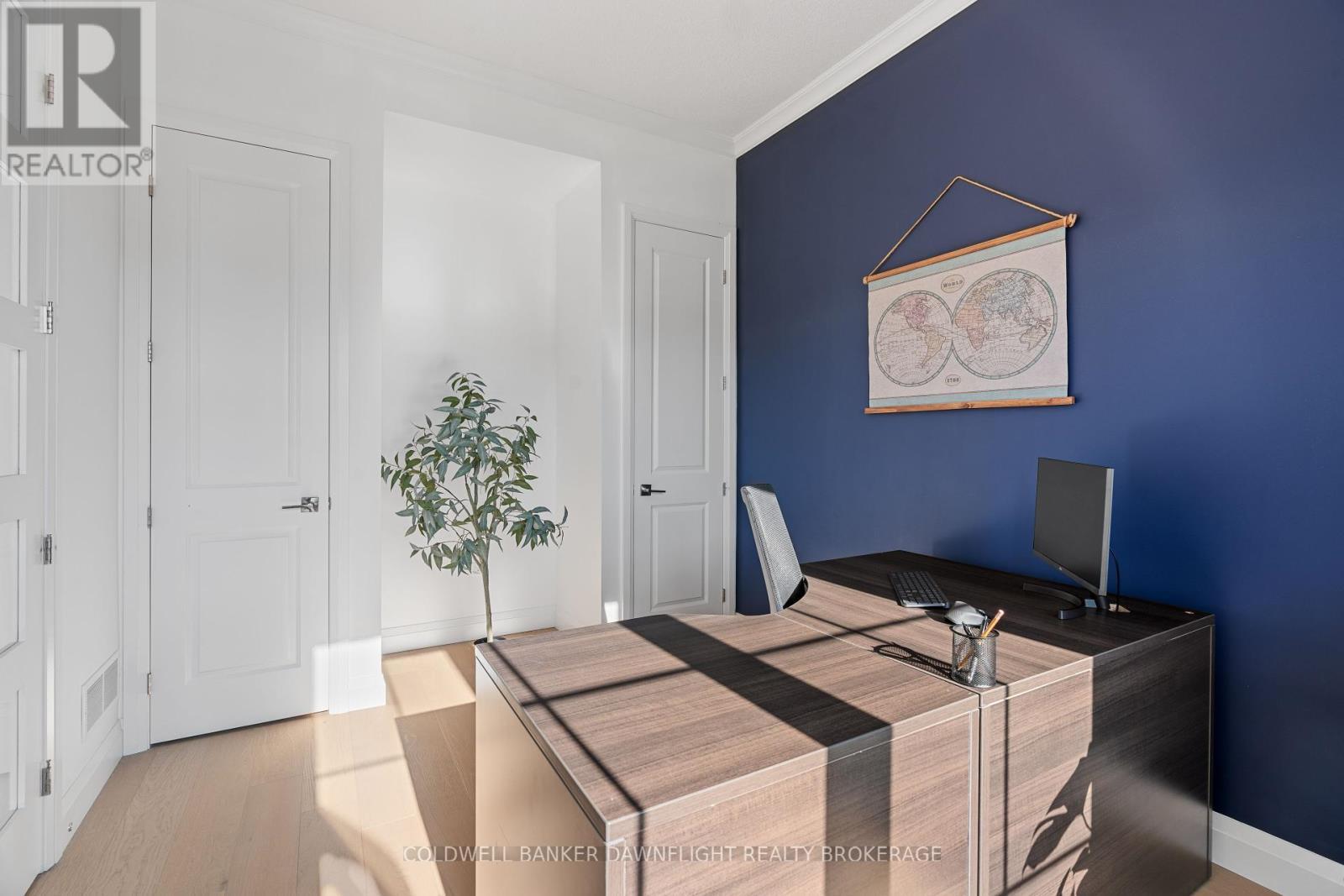 135 Foxborough Place Thorndale Luxury Home for Sale in Thames Centre