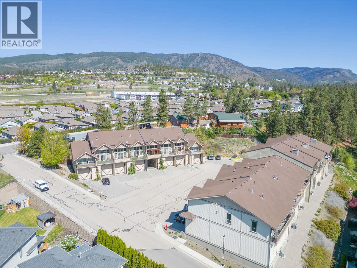 3359 Cougar Road Unit# 5. West Kelowna, British Columbia