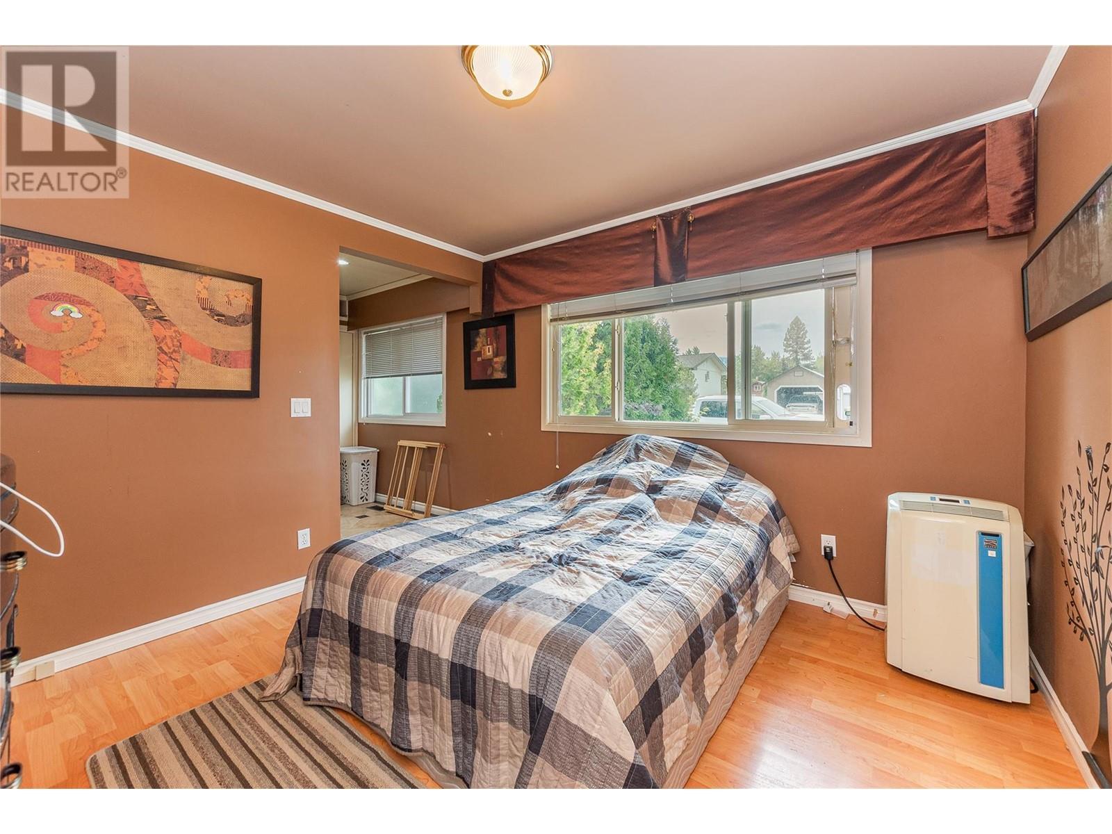 309 Baird Avenue Enderby / Grindrod Home for Sale in Enderby Real Estate