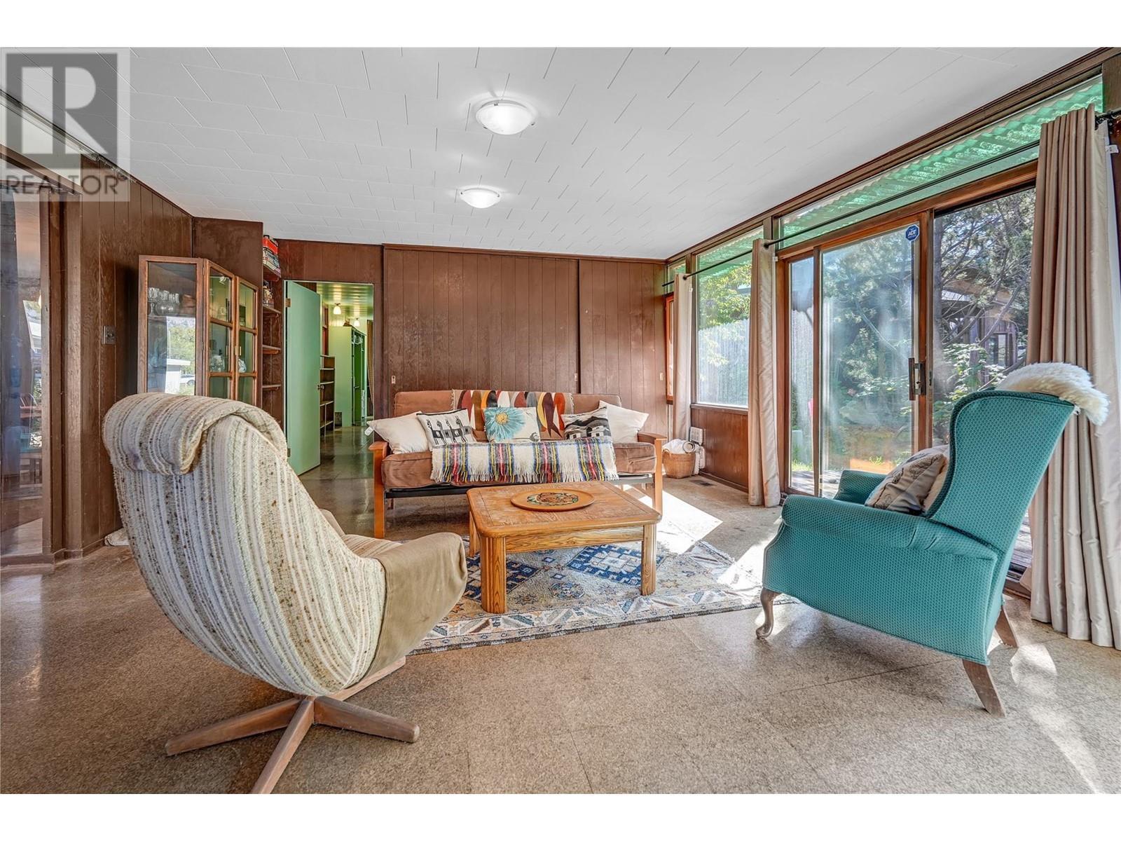 7413 Kirk Avenue. Summerland, British Columbia