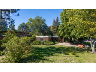 7413 Kirk Avenue. Summerland, British Columbia