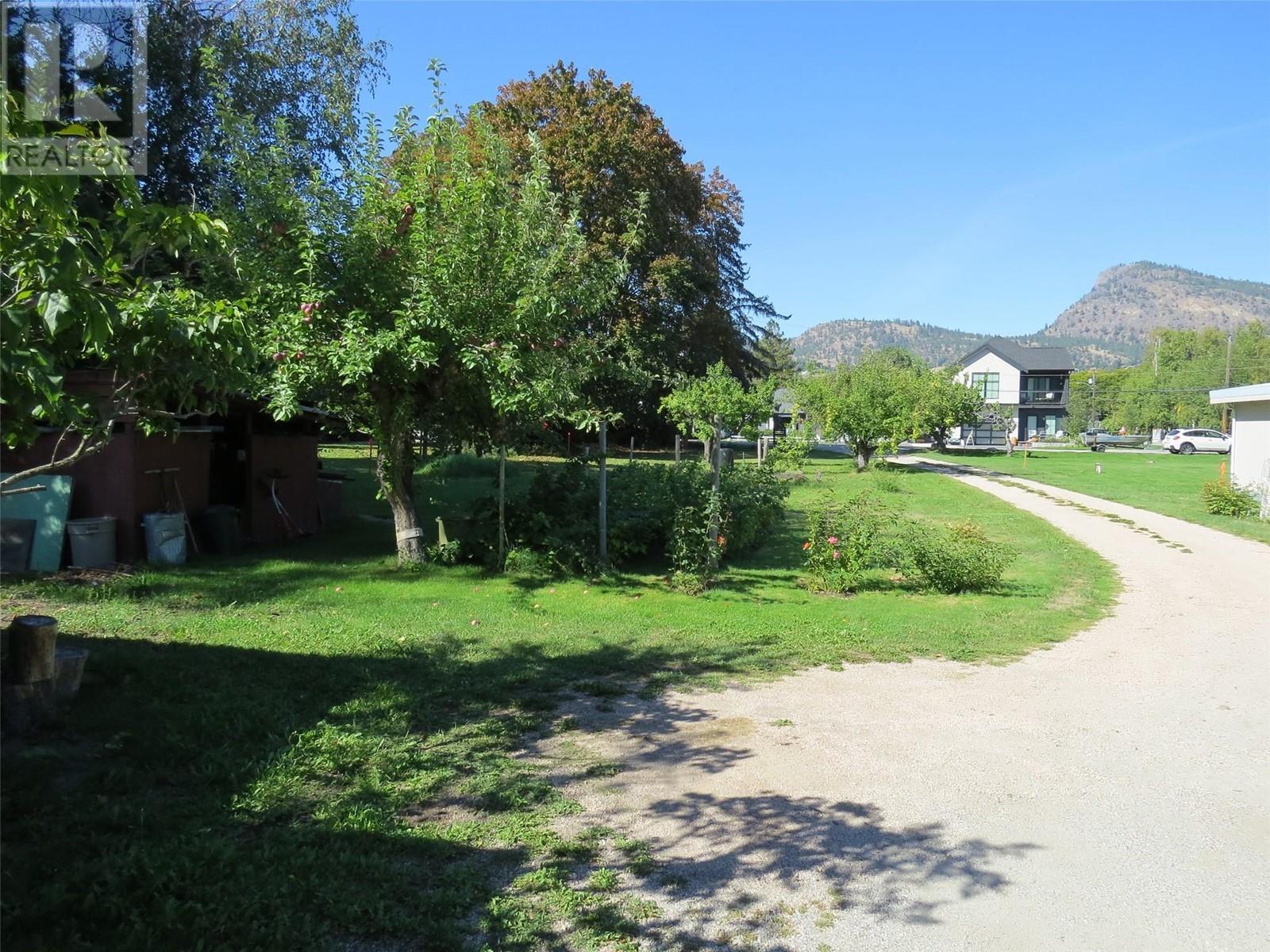 7413 Kirk Avenue. Summerland, British Columbia