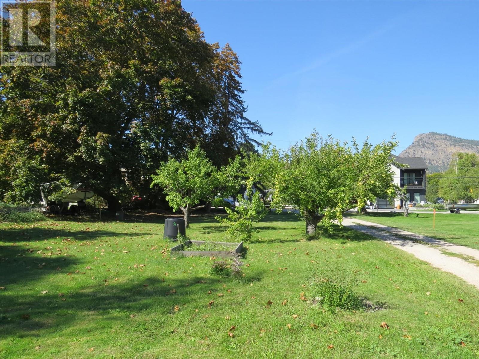 7413 Kirk Avenue. Summerland, British Columbia