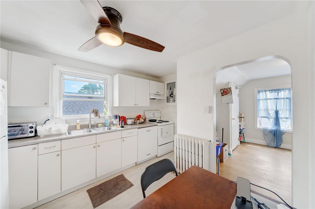 33 Fitzgerald Street Home for Sale in St. Catharines Real Estate