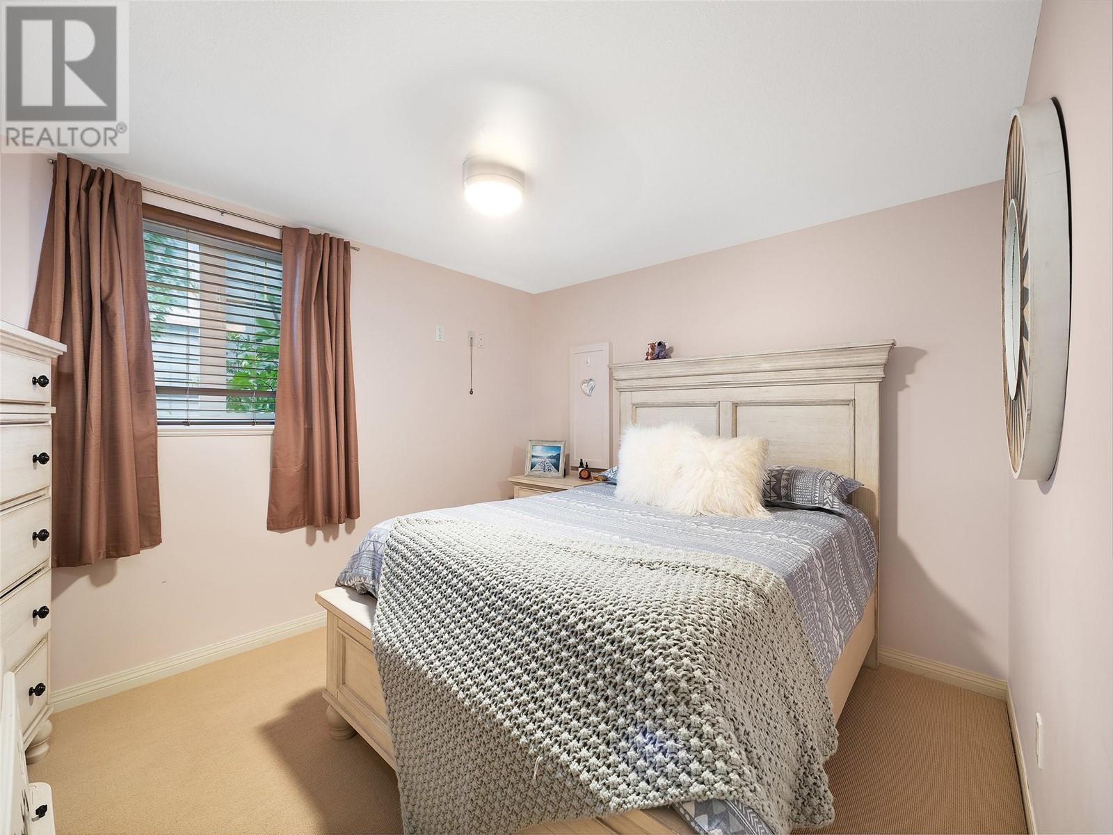 415 Silver Queen Road Unit# 2. Silver Star, British Columbia