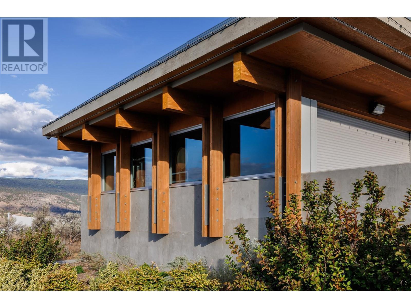 18555 Matsu Drive. Summerland, British Columbia