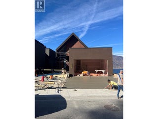 3700 Mckinley Beach Drive Unit# 6. Kelowna, British Columbia