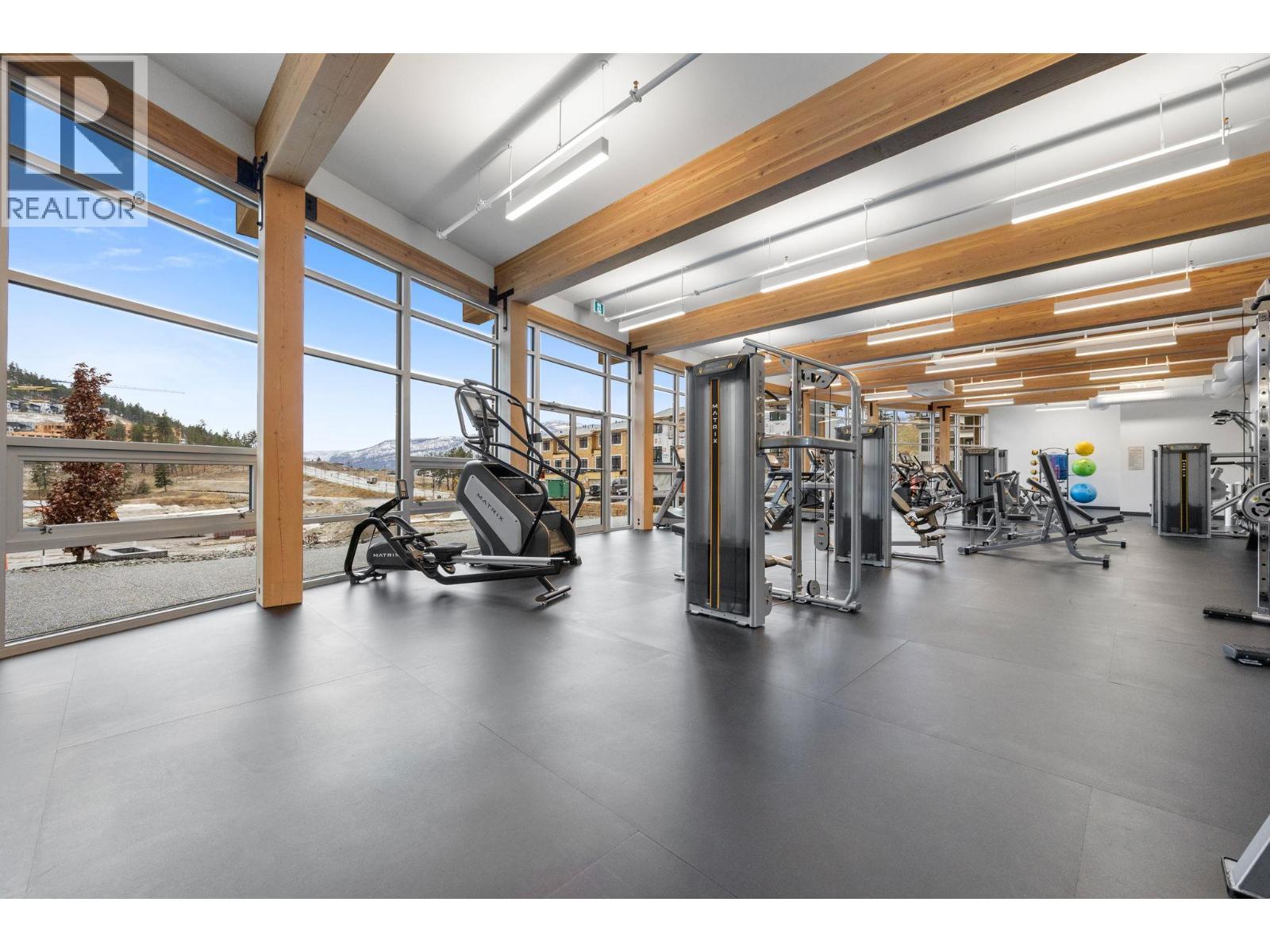 3700 Mckinley Beach Drive Unit# 6. Kelowna, British Columbia