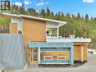 3700 Mckinley Beach Drive Unit# 6. Kelowna, British Columbia