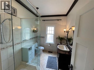 1912 Abbott Street. Kelowna, British Columbia