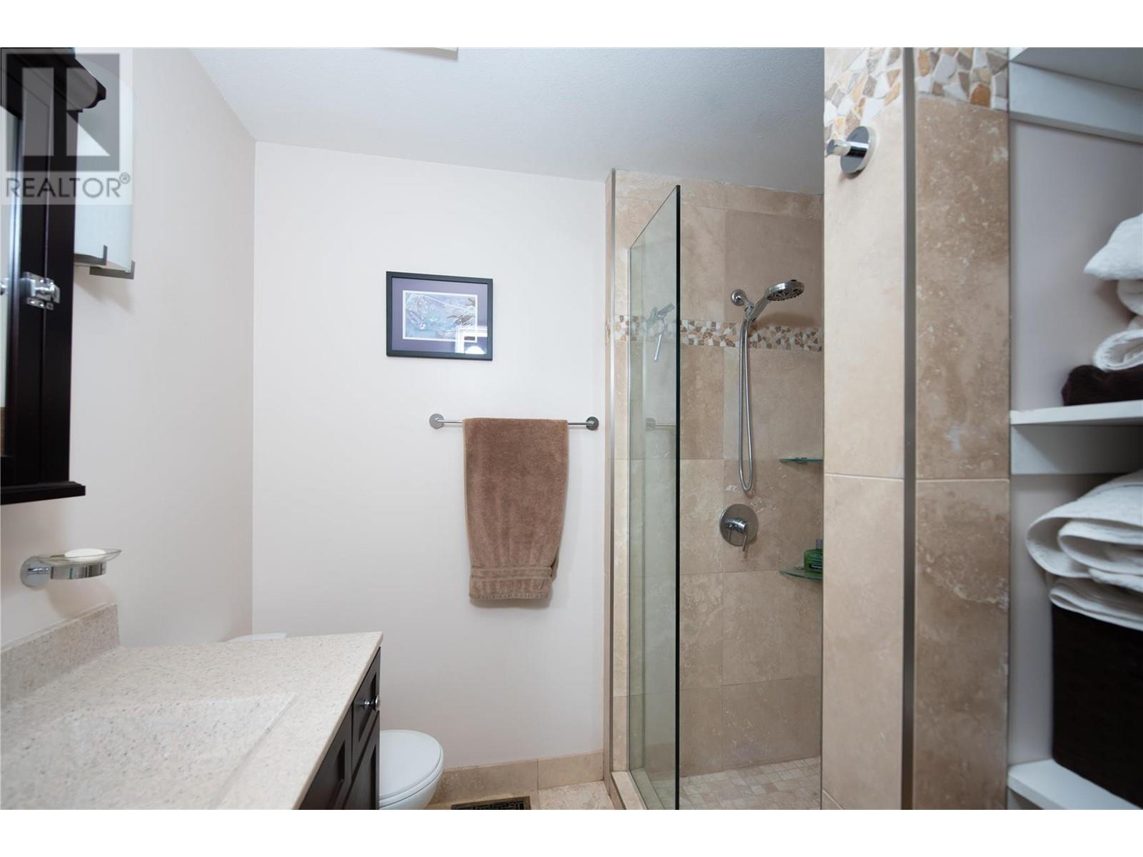 9292 Kokanee Road. Vernon, British Columbia