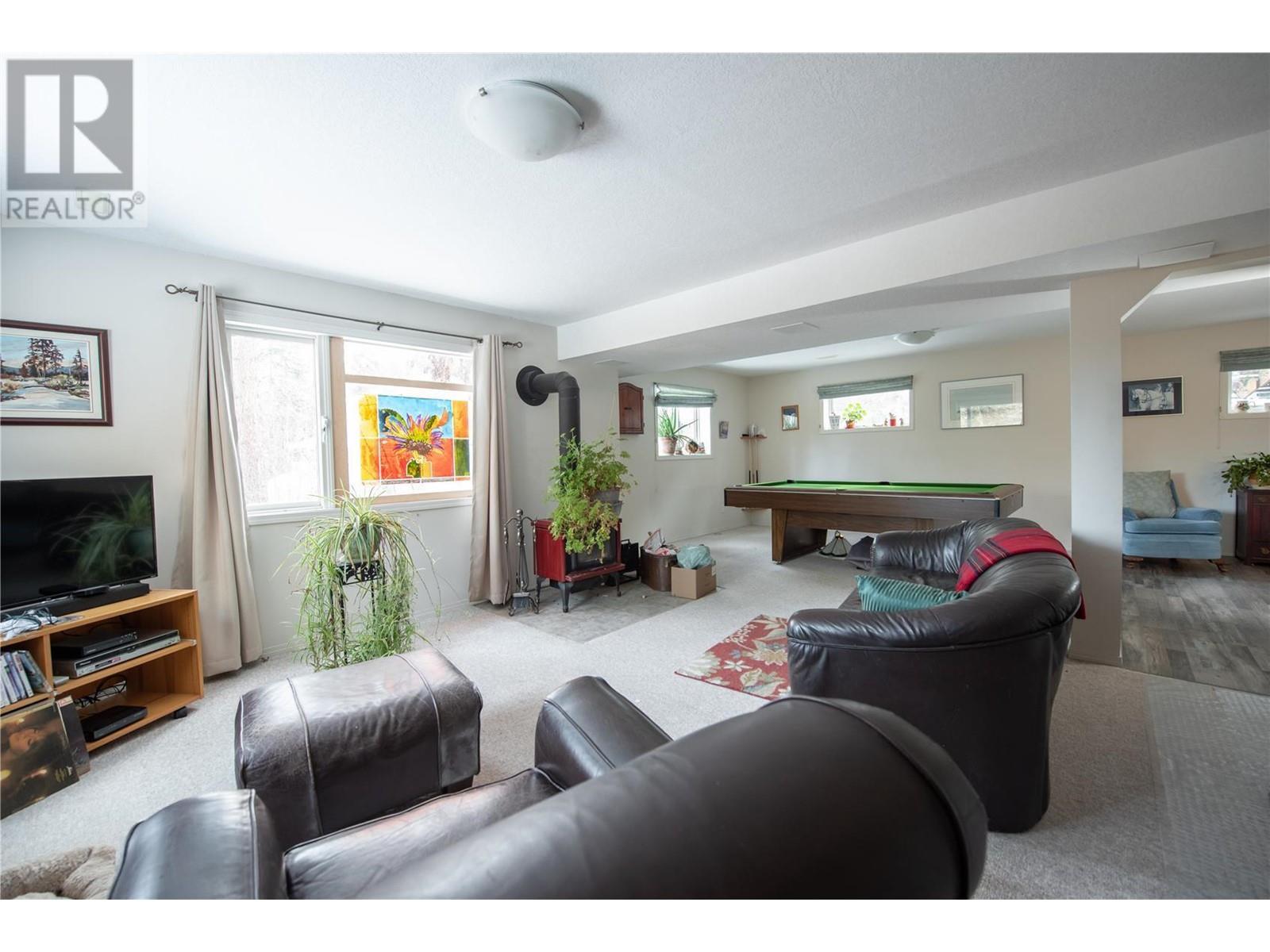 9292 Kokanee Road. Vernon, British Columbia