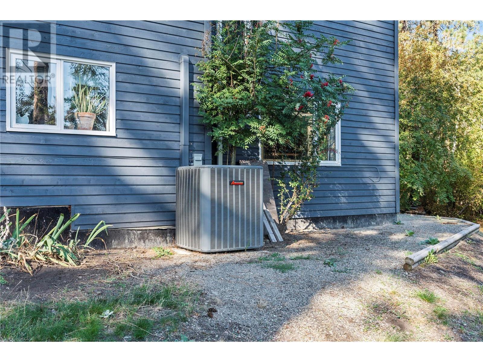 9292 Kokanee Road. Vernon, British Columbia