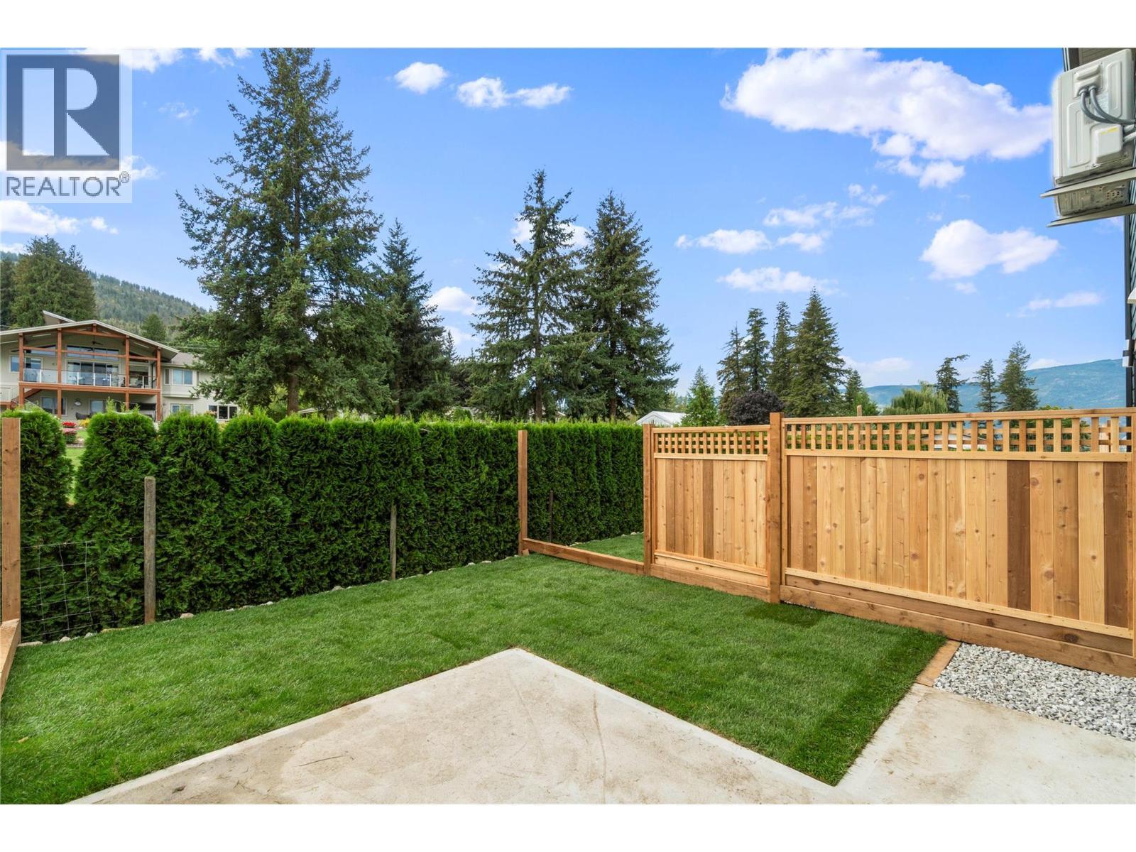 981 12 Street Se Unit# 29. Salmon Arm, British Columbia