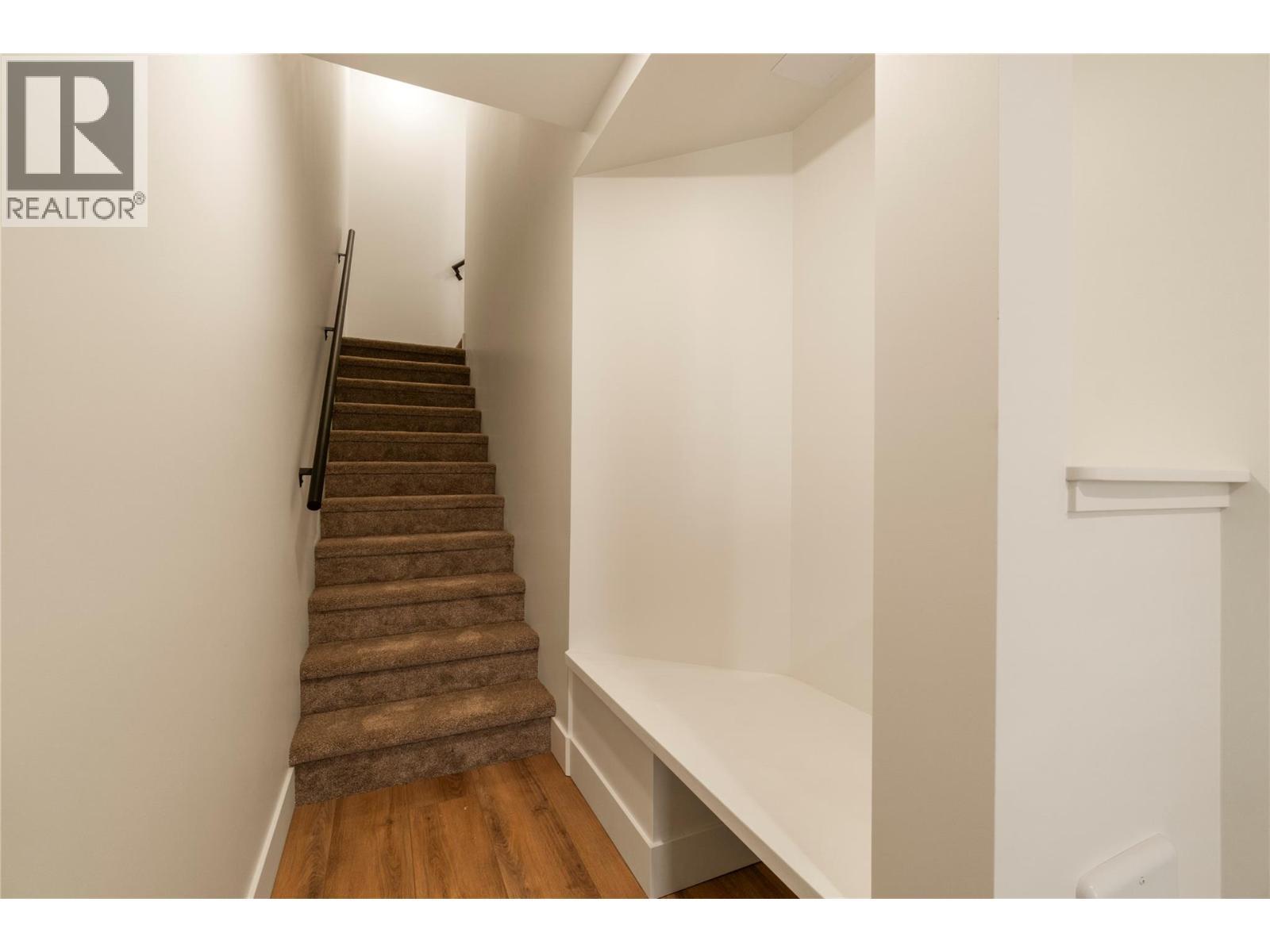 981 12 Street Se Unit# 29. Salmon Arm, British Columbia