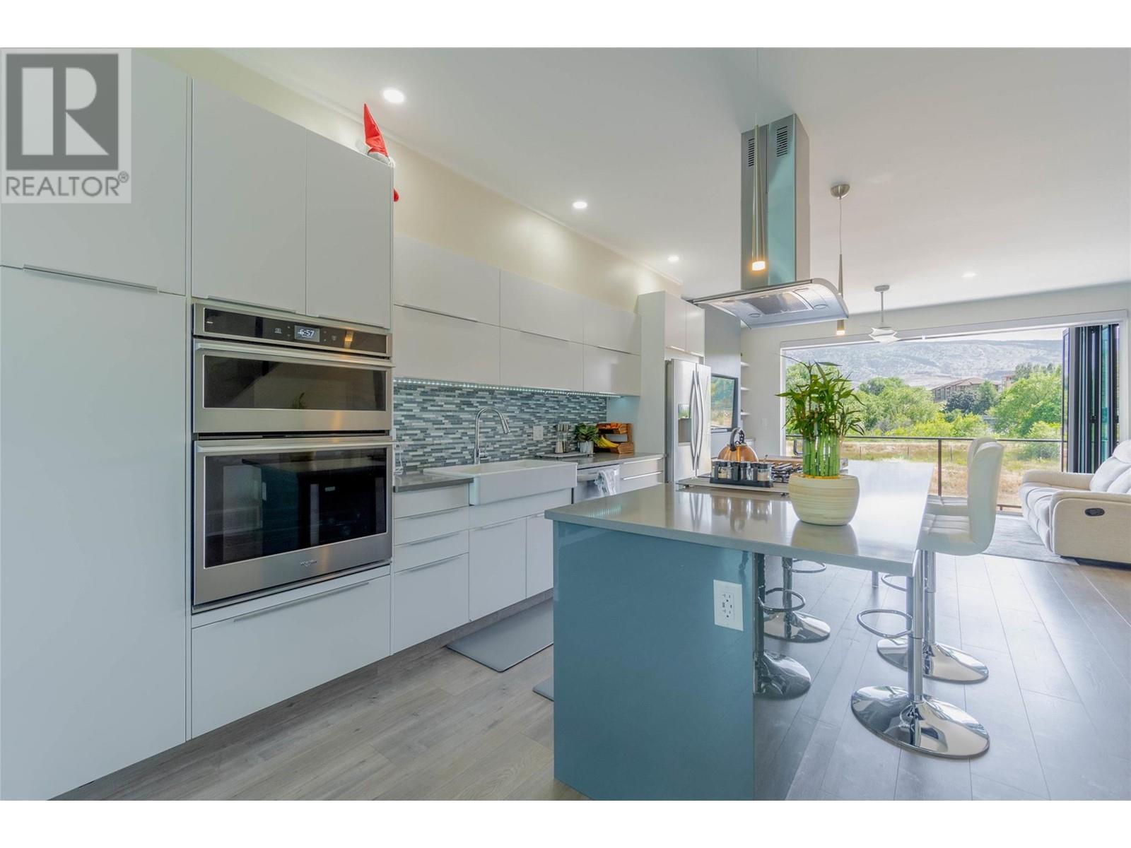 5995 Oliver Landing Crescent Unit# 11. Oliver, British Columbia