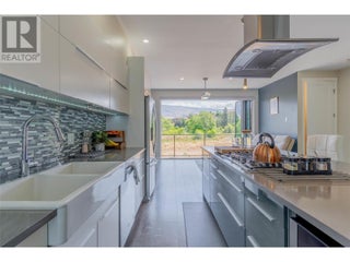 5995 Oliver Landing Crescent Unit# 11. Oliver, British Columbia