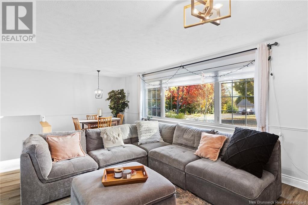 377 Glengarry Place, Fredericton Property Listing MLS® NB108285