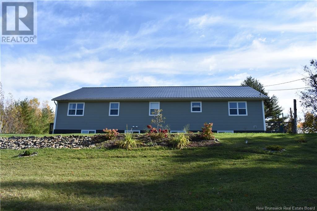 388 East Riverside Drive, PerthAndover Property Listing MLS® NB108385