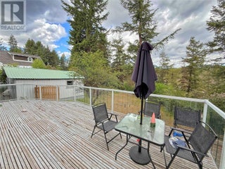 153 Billiter Avenue. Princeton, British Columbia