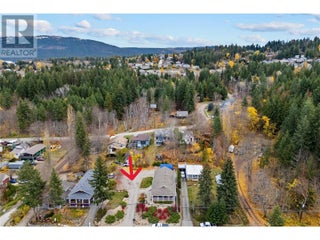 350 & 370 10 Street Se Lot# Lots 3 & 4. Salmon Arm, British Columbia