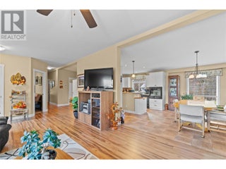 350 & 370 10 Street Se Lot# Lots 3 & 4. Salmon Arm, British Columbia