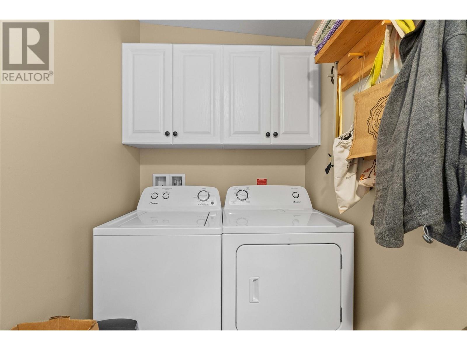 350 & 370 10 Street Se Lot# Lots 3 & 4. Salmon Arm, British Columbia