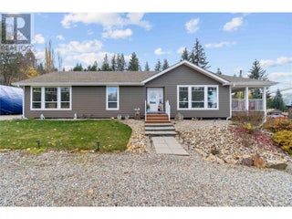 350 & 370 10 Street Se Lot# Lots 3 & 4. Salmon Arm, British Columbia