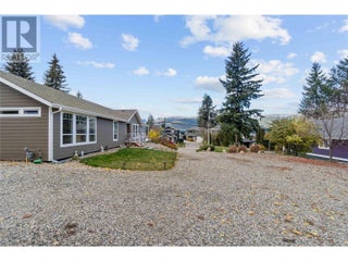 350 & 370 10 Street Se Lot# Lots 3 & 4. Salmon Arm, British Columbia