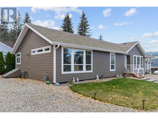 350 & 370 10 Street Se Lot# Lots 3 & 4. Salmon Arm, British Columbia