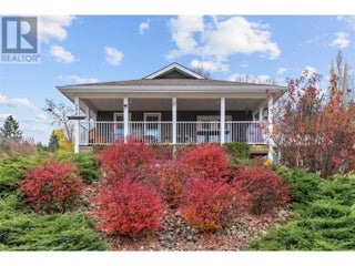 350 & 370 10 Street Se Lot# Lots 3 & 4. Salmon Arm, British Columbia