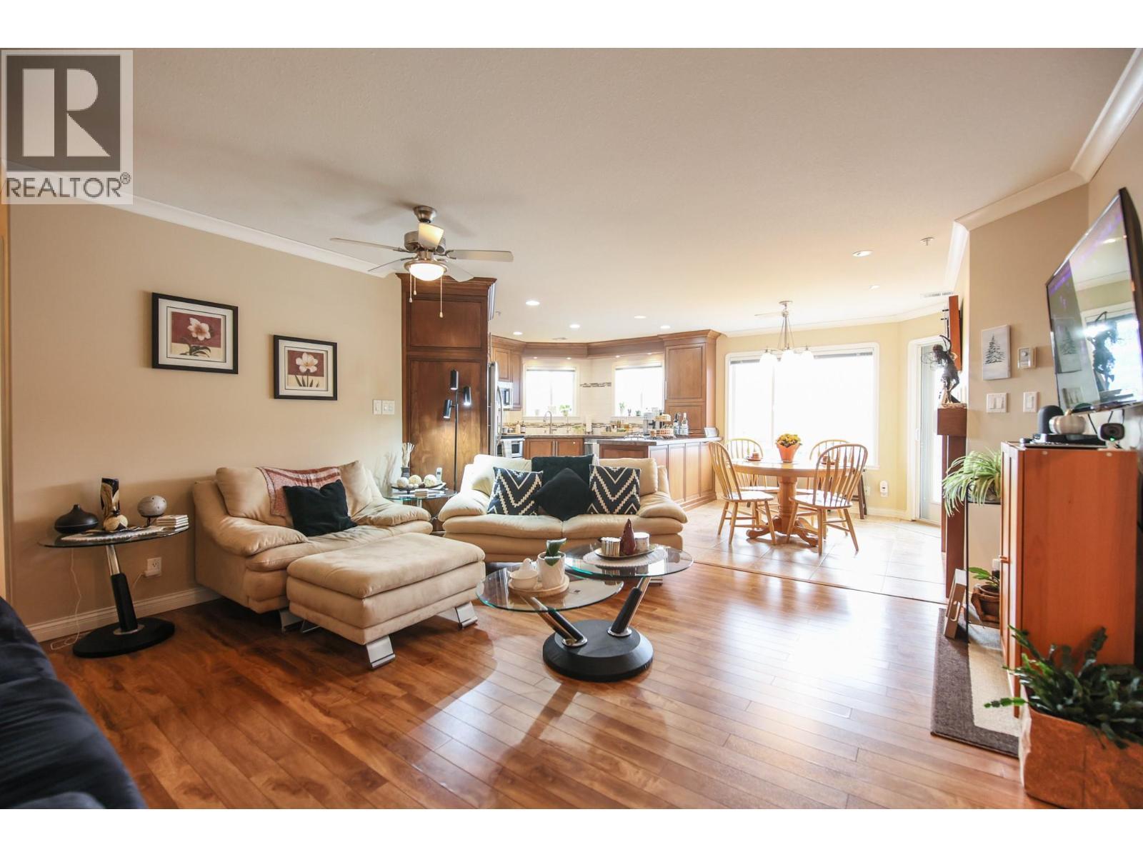 6805 Cottonwood Drive Unit# 400. Osoyoos, British Columbia