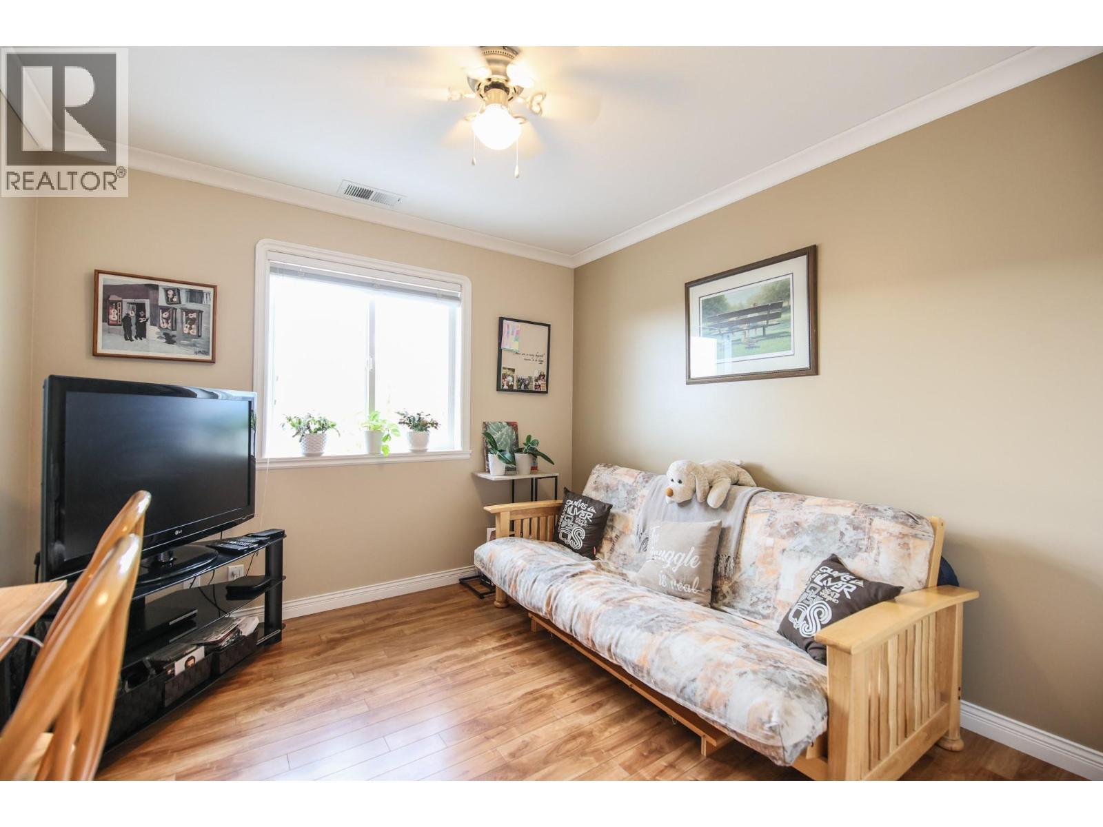 6805 Cottonwood Drive Unit# 400. Osoyoos, British Columbia