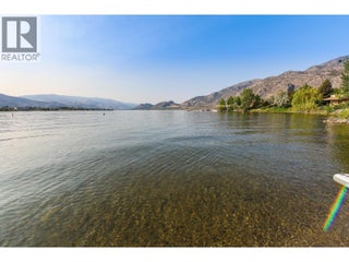 6805 Cottonwood Drive Unit# 400. Osoyoos, British Columbia