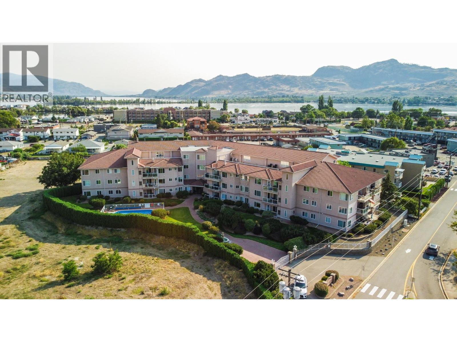 6805 Cottonwood Drive Unit# 400. Osoyoos, British Columbia