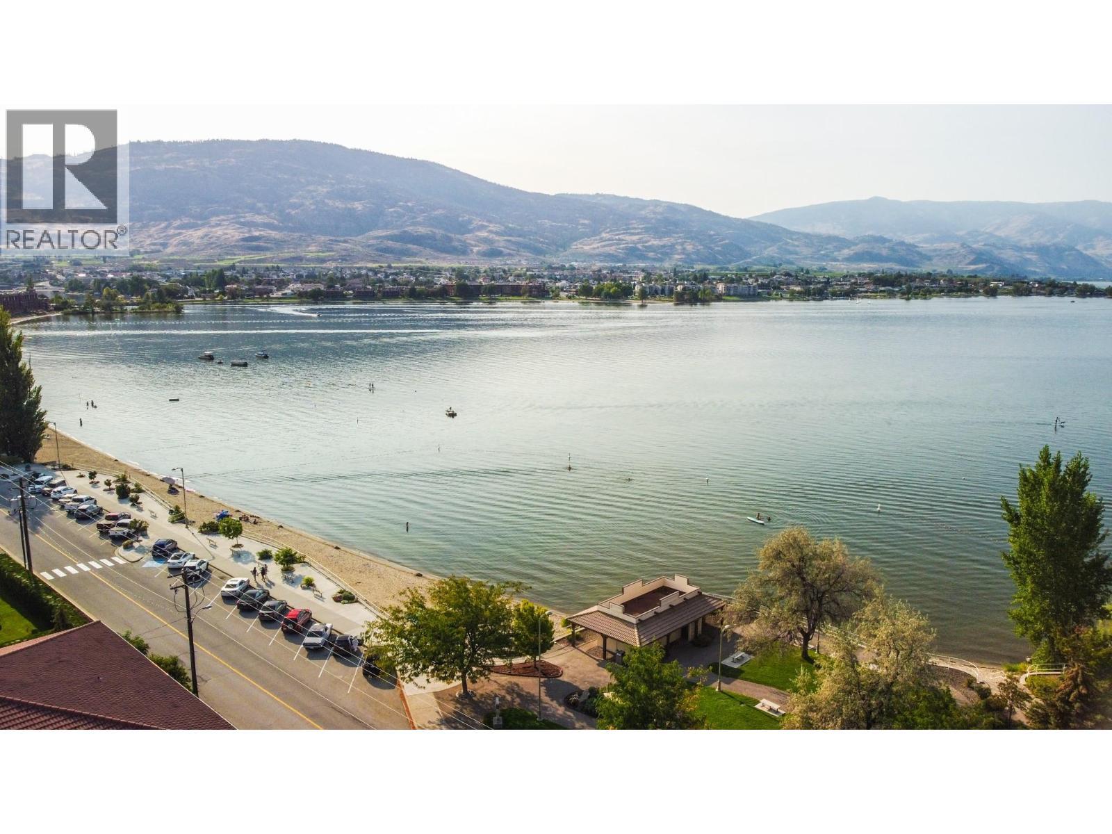 6805 Cottonwood Drive Unit# 400. Osoyoos, British Columbia